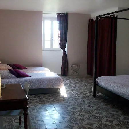 La Haute Maurelle Pensionat Joannas